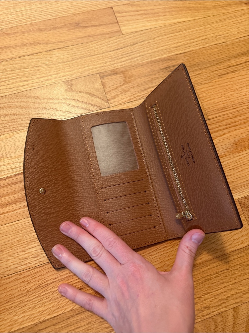 Wallet - Picture 4 of 5